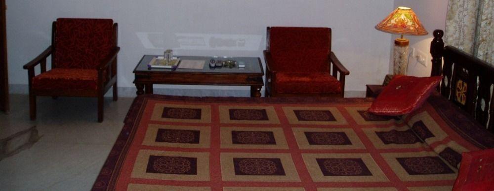 Hotel Rajasthan Palace Jaipur Exterior photo